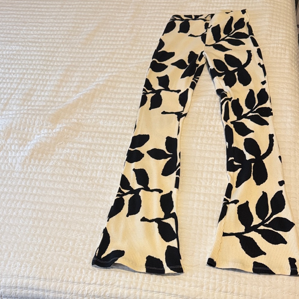 Zara Black Floral Women's Flare Jeans